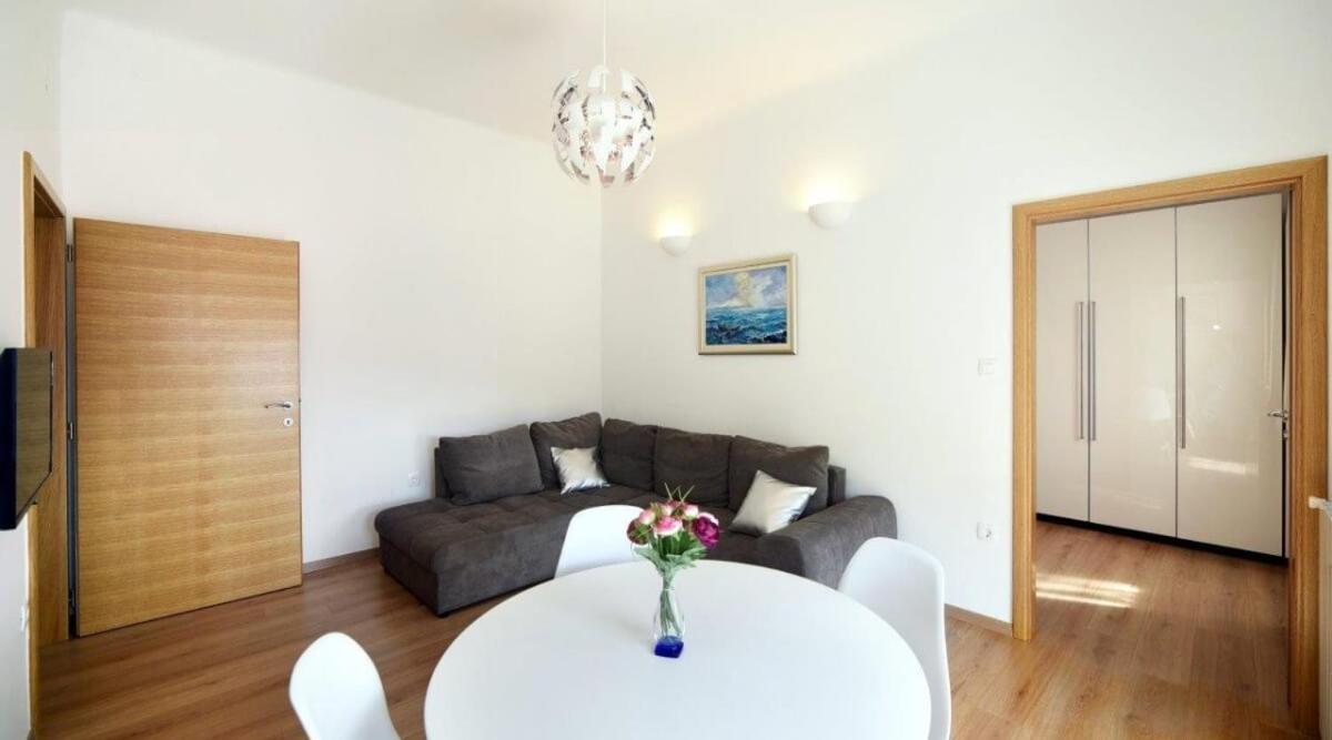 City 1 Apartment In The Center Of Zagreb Exterior photo